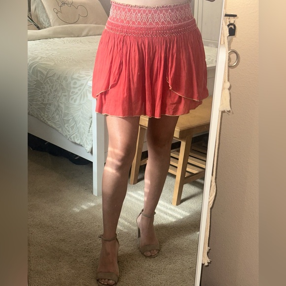 FREE PEOPLE LIP SMOCKING GOOD SKIRT size M - Picture 4 of 4